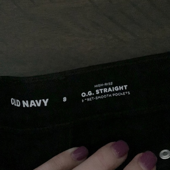 Old Navy High-Waisted O.G. Cut-Off Short - Picture 3 of 3
